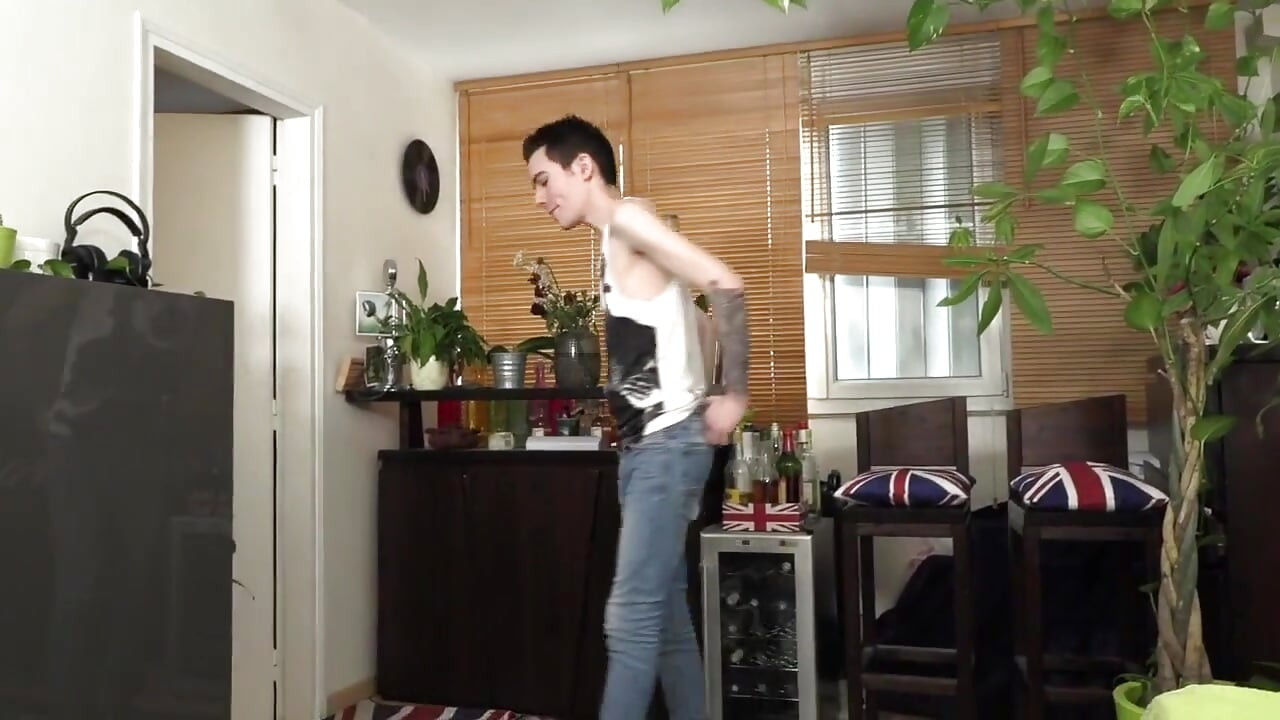 两个黑人底部性交亚历克西斯蒂沃利（避孕套）