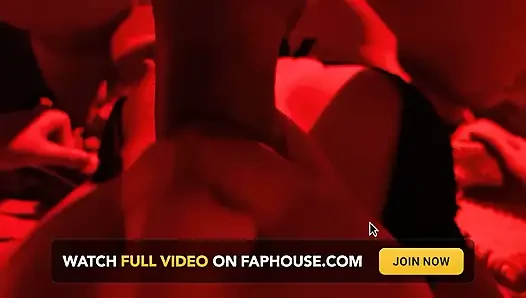 Indisches paar schlampiger blowjob und halsfick