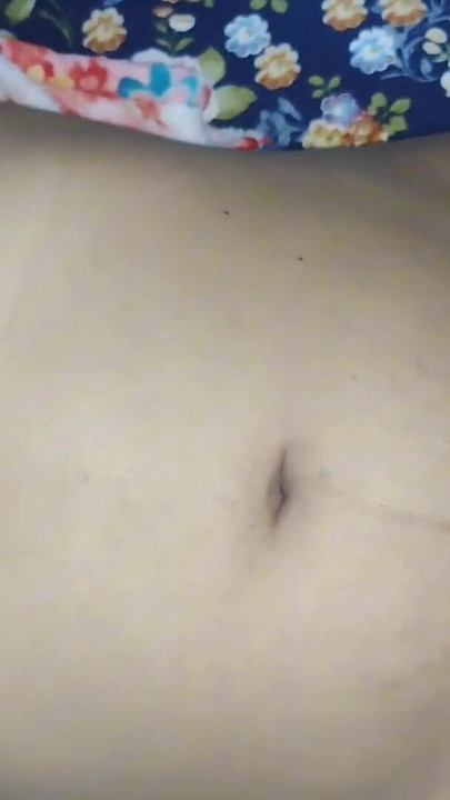 Pakistani beautiful Neighbors Wife Invite Young College Boy in Home | Clip 2