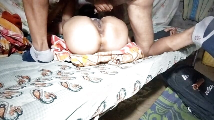 Desi bhabhi ki gand chudai