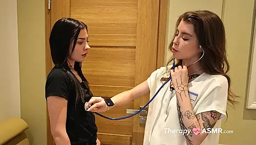 Dr Eden menjilati memek pasien (terapi ASMR)