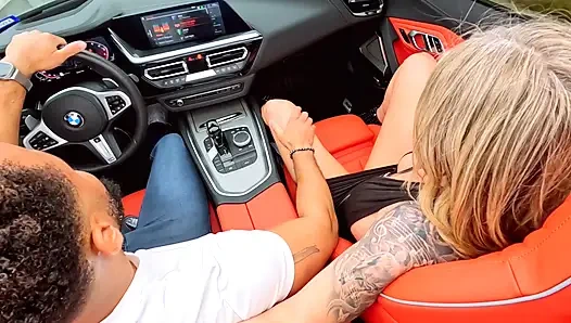 Katie Kampbell сдерживается и доминирует Duke Kane