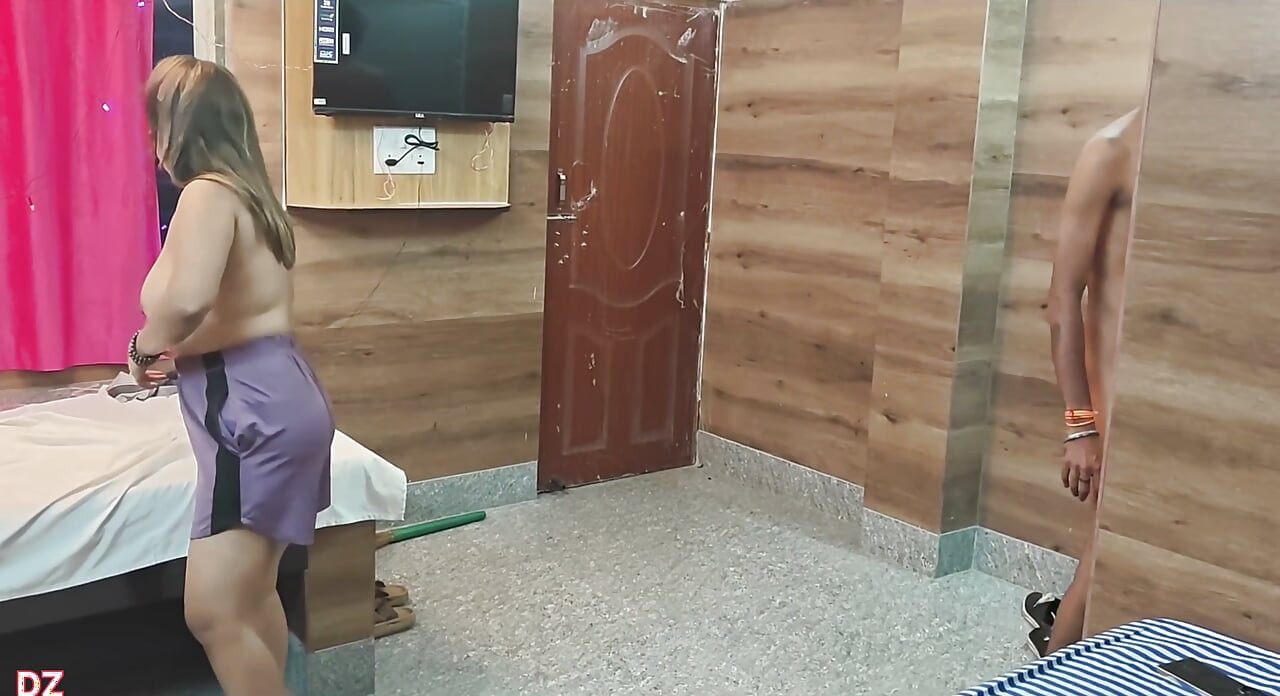 데시 밀프 바비지가 시동생의 큰 자지를 먹고 싶어해