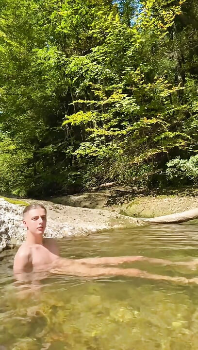 Twink Wanks in the Water