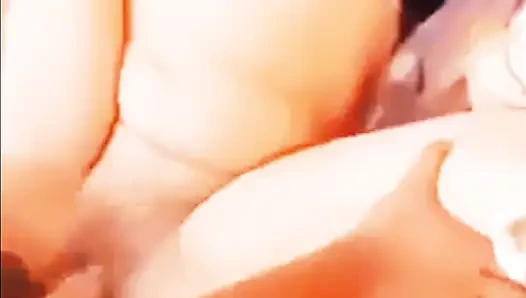 Kakak ipar india seksi dientot habis-habisan sama tetangganya