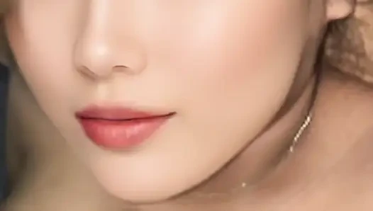 Ibu tiri yang sange ngocok kontolnya sampai toket besarnya yang lembut dan nikmat