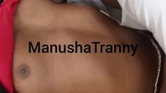 Desi indiana trans Manusha trans si diverte con un cliente