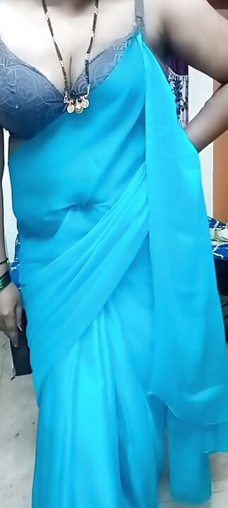 Bhabhi Ne Łazienka Me Kholi Choli