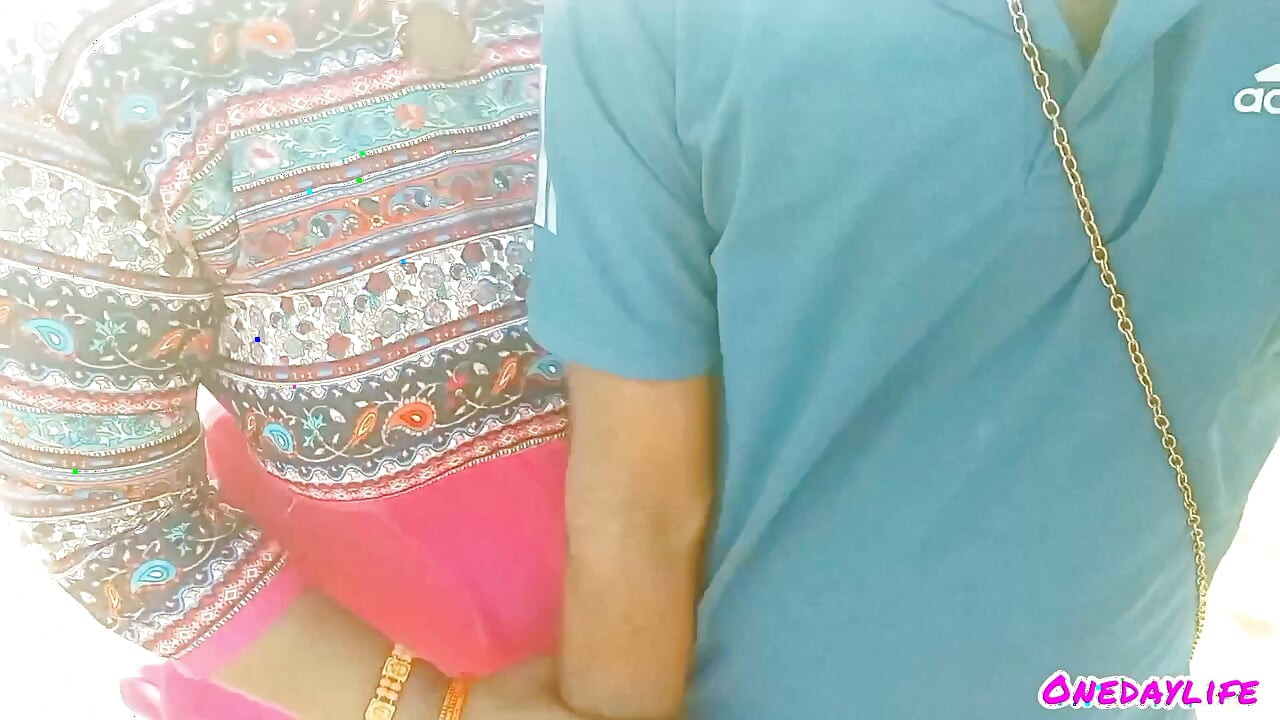 타밀 와이프 해변가 공개 섹스 공개 섹스 타밀 더러운 이야기