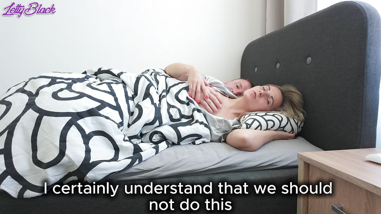 Stepmom Shares Bed With Her Stepson - Blowjob, Pussy Licking And Hard Fucking In The Tiny Hotel Room