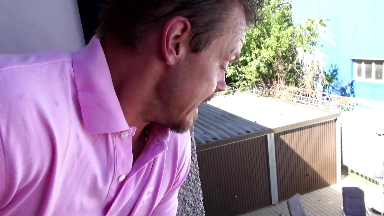 Sexy big ass MILF loves hard pussy fuck