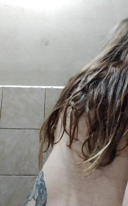 ครั้งแรกกับที่เสียบตูดกระต่ายขนาด l