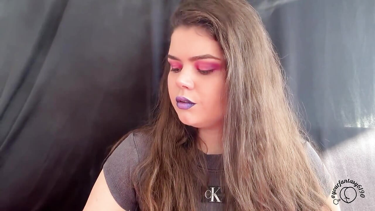 Smokey Seductress: Purple Passion Pink Cigars