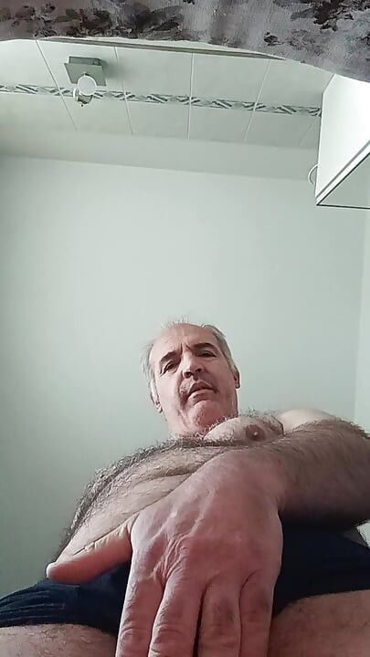 Tutorial for a Pleasant Penis Massage with a Flow of Sperm on the Smartphone Screen