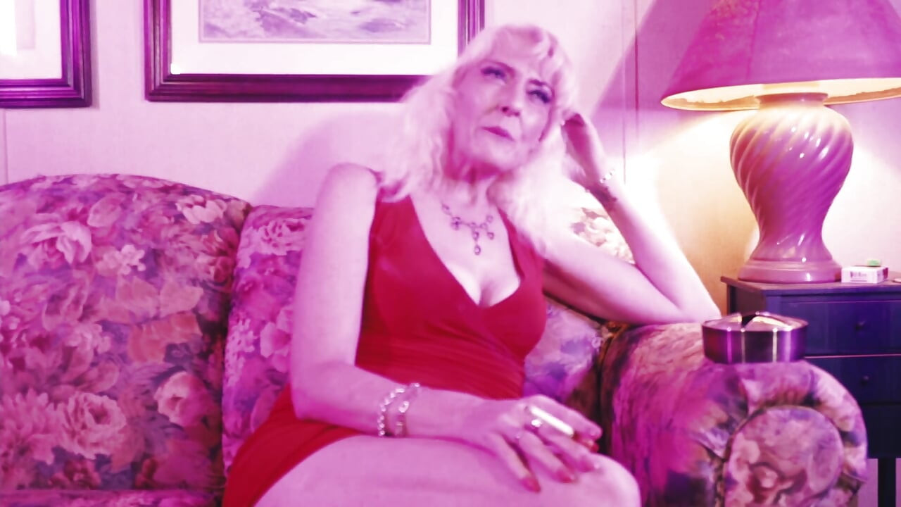 sexyshorts- figgingfetishes