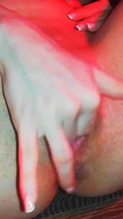 Insanely wet pussy fucking with my fingers | Clip 1