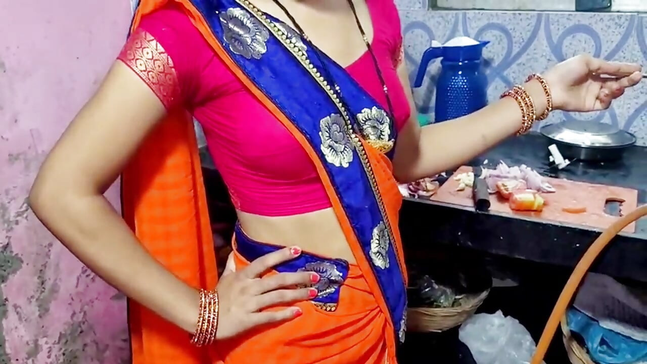 Indian bhabhi Desi Bhabhi Gand Chudai Video kitchen bur chudai video