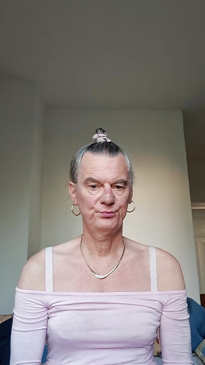 มีครรภ์