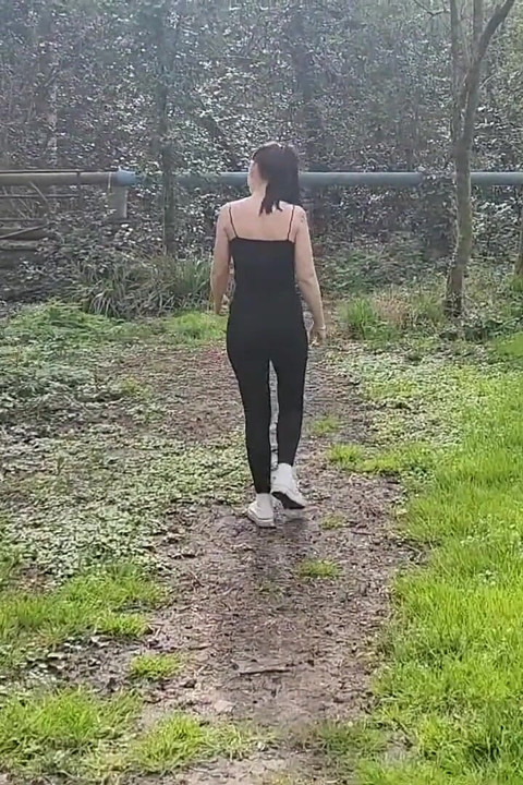 Jogging i skogen