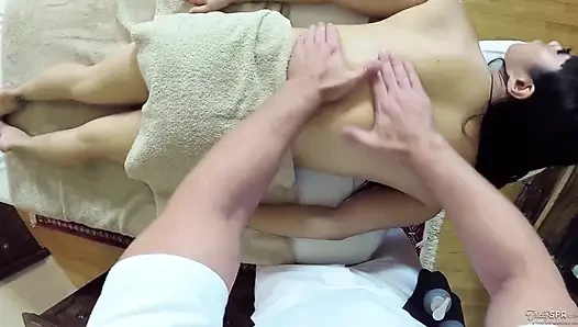 FANTASIEMASSAGE Was willst du? Ein lapdance?