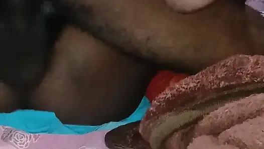 Desi Biwi Ka Raat Mein Legs Up Karke Blue Panty Side Kar Jamkar Chut Faad Di - Payal Wali Tight Chut Hindi Audio