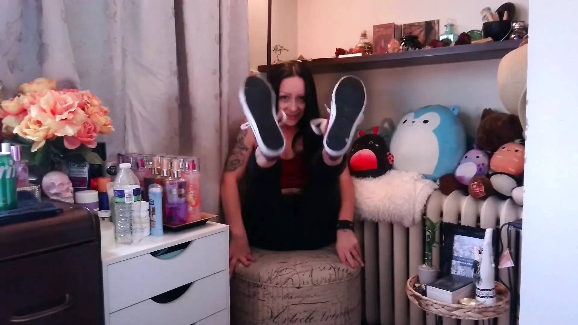 I Love to Lick My Own Feet