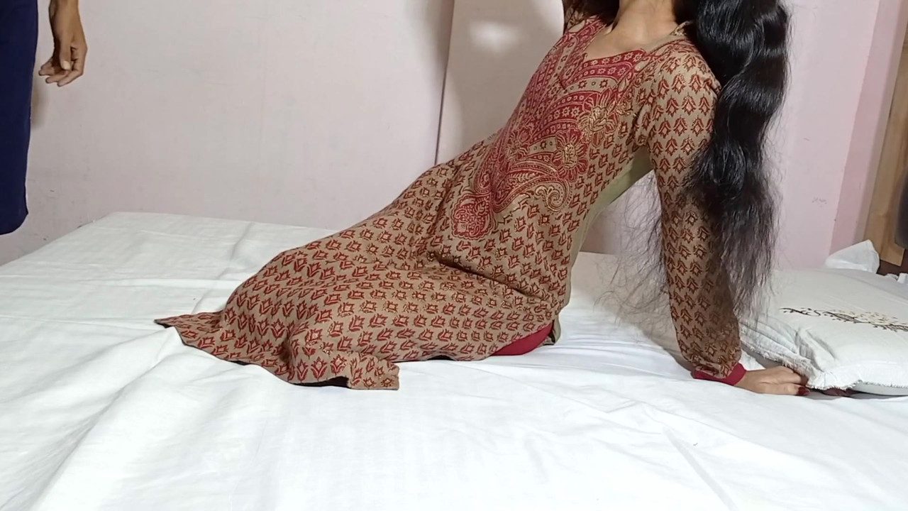 Punjabi ma ko chod dala tam desi chudai seks video bölüm bölüm desifilmy