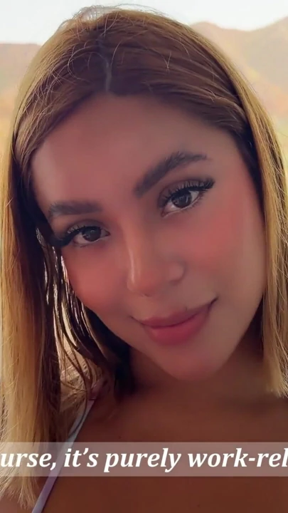 我去要求加薪，我的老板提出让我成为他的假期妓女 |剪辑 1