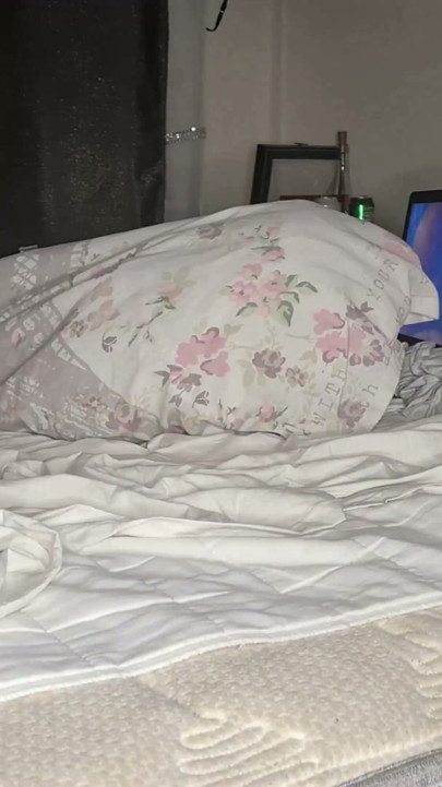 Very sexy wife makes again her cuckold horny describing how she cheated on him playing with another dick for all weekend | Clip 1