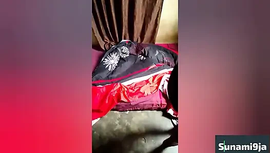 Borç vereceğim kadın onu amıyla değiştirdi