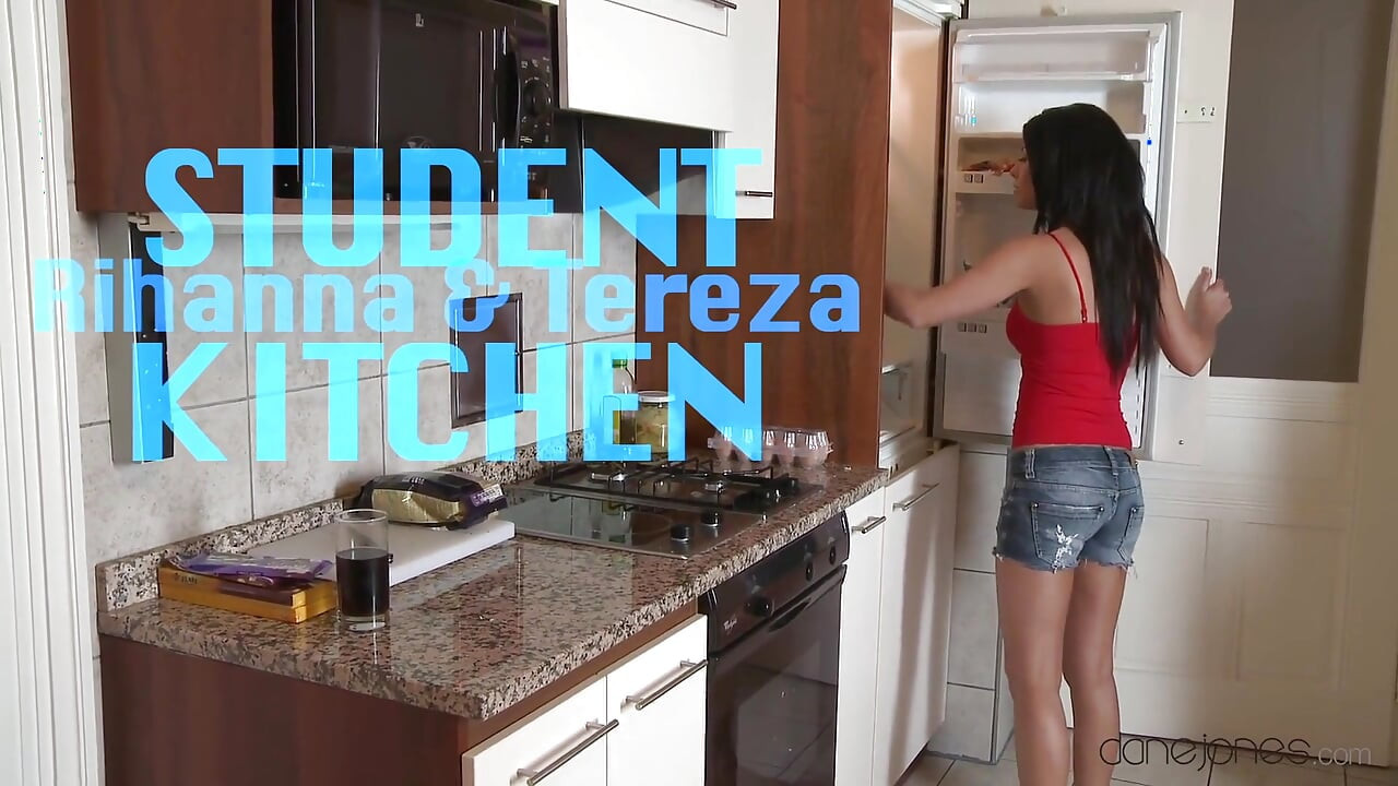 Dane Jones - Lesbian Babes Fuck on the Kitchen Counter
