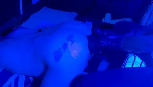 Schmutziges dunkles fisting