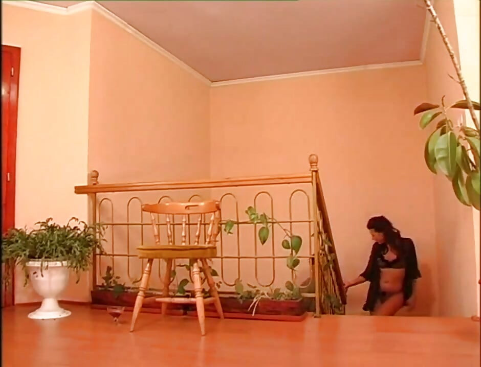 Pussy fucking foot fetish in the bathroom