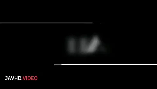 Büyük memeli asuka ağzına ve amına kalın bir yarak alıyor