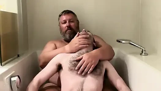 Kayınpederim beni banyosuna davet ediyor