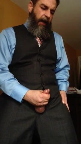 macho barbudo