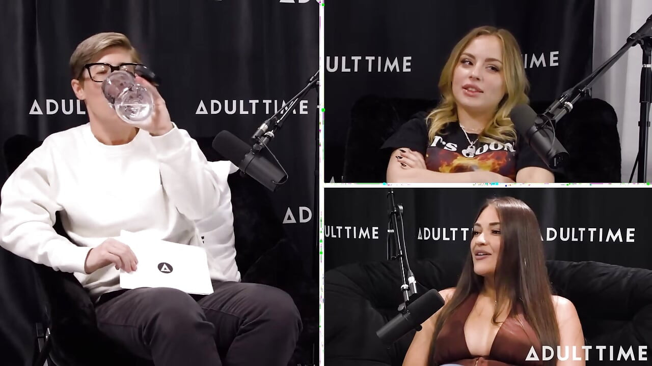 Gizelle Blanco & Anna Claire Clouds Pheromones, Scissoring, & the Bush  the Adult Time Podcast