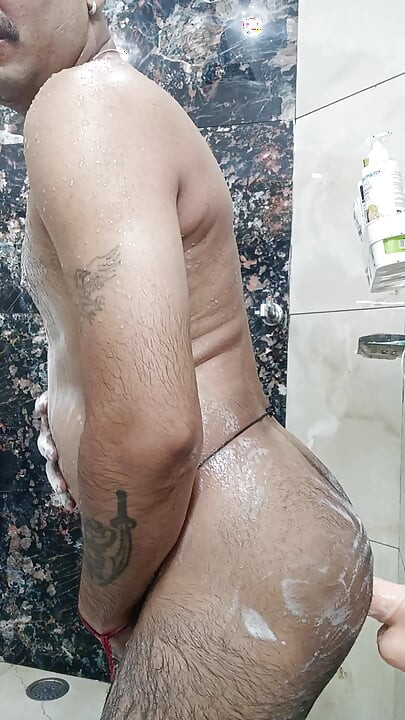 Indian desi man enjoy sex with neighbour and army officer daddy