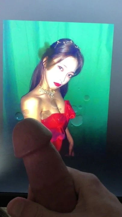 Red Velvet Yeri cum tribute