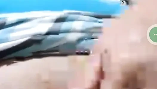 7 menit menyenangkan istriku panggilan seks video LDR