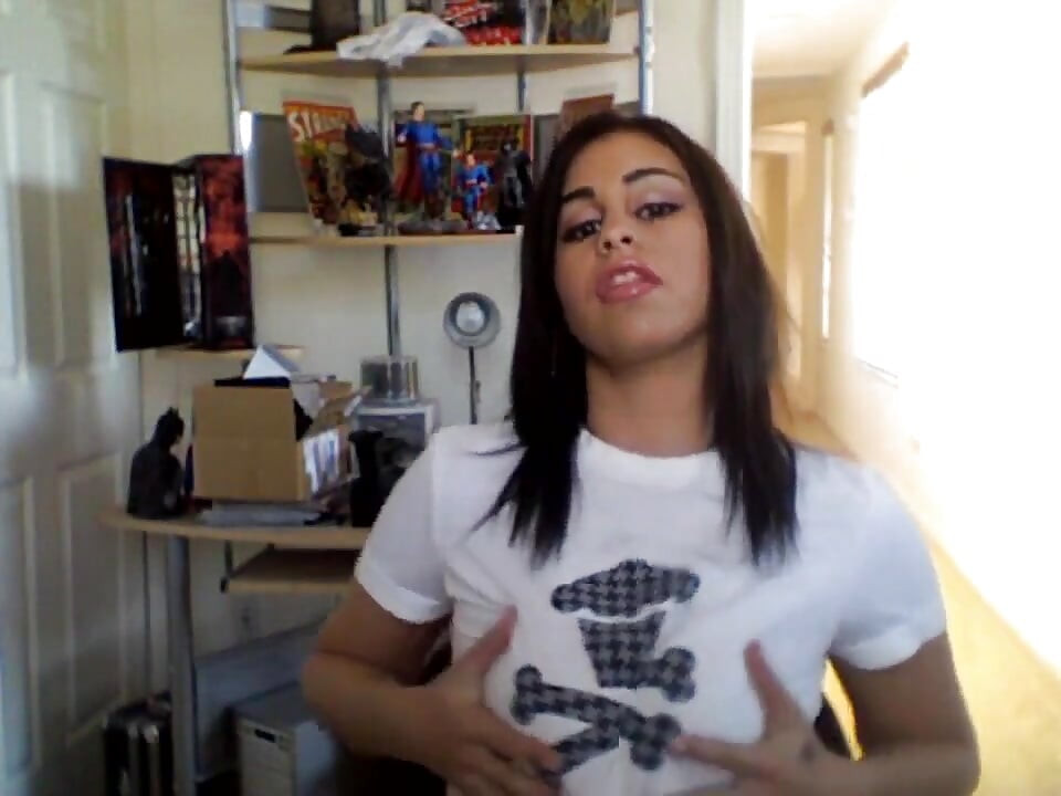 Whitney Stevens White top veb kamera sa Whitney Stevens