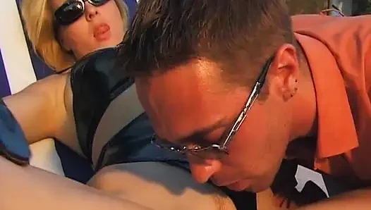 Almanya'dan yaramaz anal sikilen sürtükler