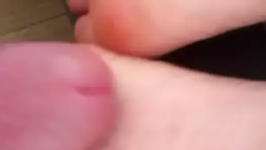 Dick play with feet