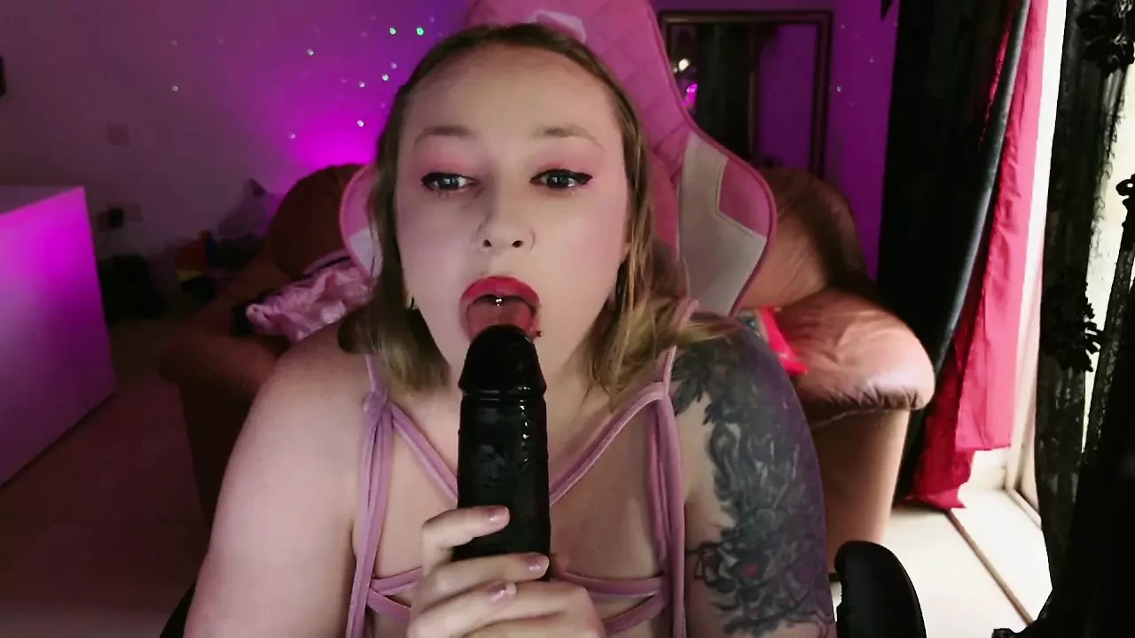 Sug stor svart dildo
