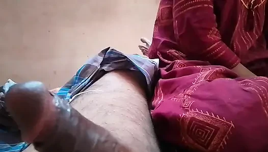Gadis desa India nyepong suaminya