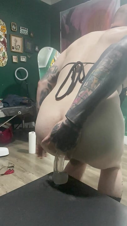 Houston Texas que adora se expor levando pau grosso mostra-se ocupado para todos os homens