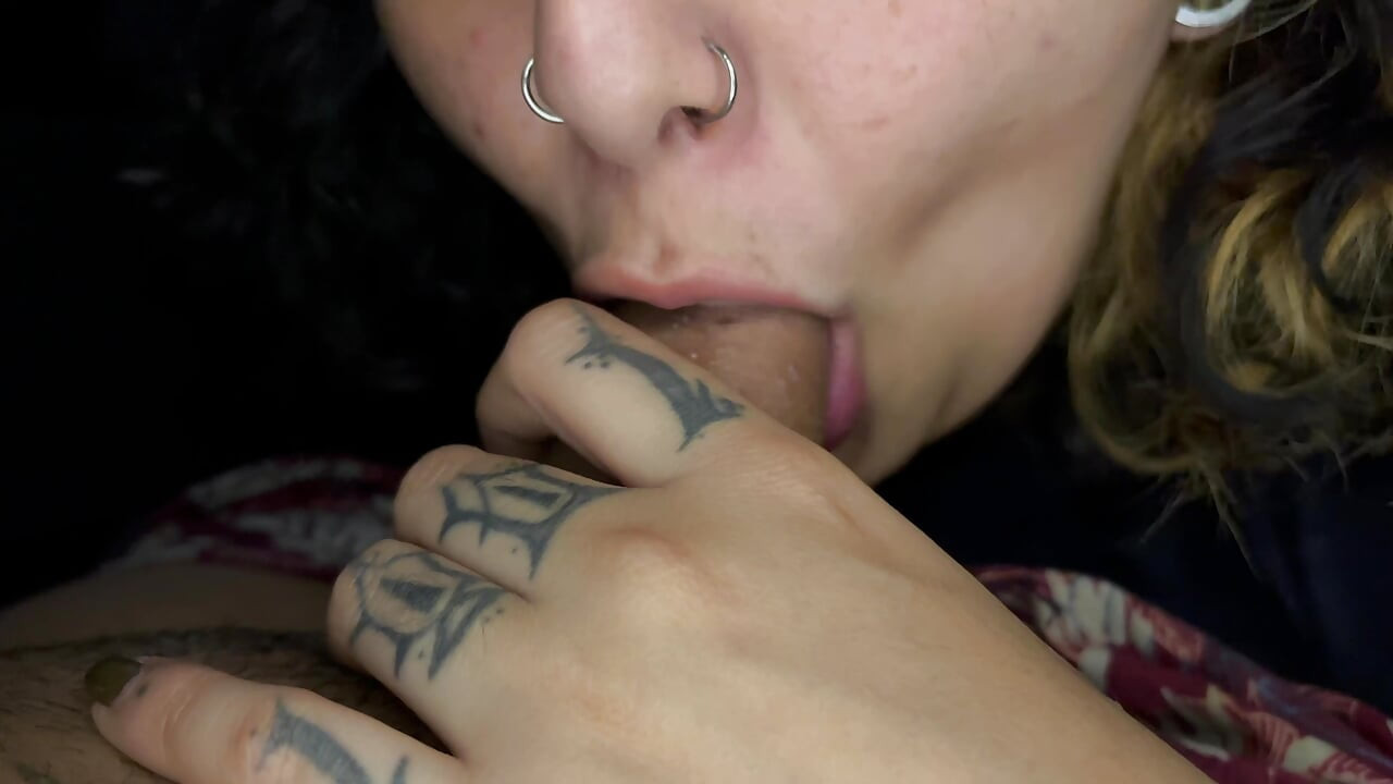 I give my stepbrother a delicious blowjob until he cums in my mouth