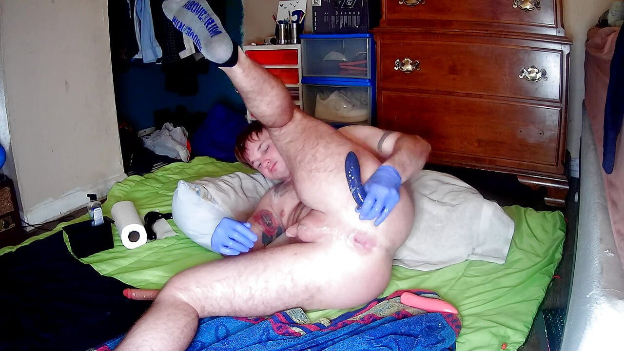Abriendo mi agujero de hombre cremoso