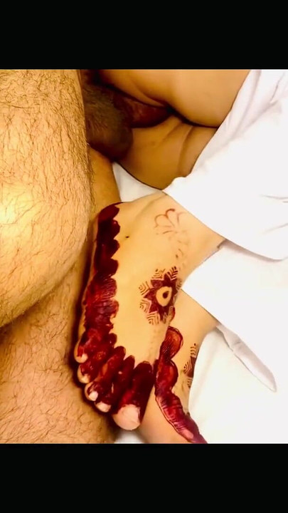 Indijska Desi muslimanska hijab teta jebe usku pičku Prekrasna Poluteta Poluteta Jebe Usku Pičku Prekrasna Poluteta Seks Video | Isječak 1