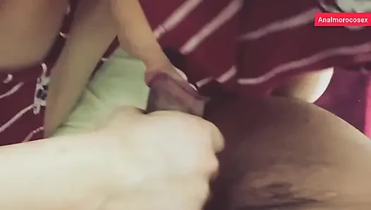 18 Yaşındaki Azgın Komşu Her Gün Penis Emmeyi Çok Seviyor